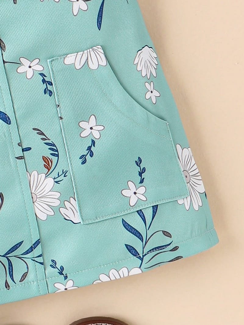 Conjunto verde de vestido floral y top de manga corta