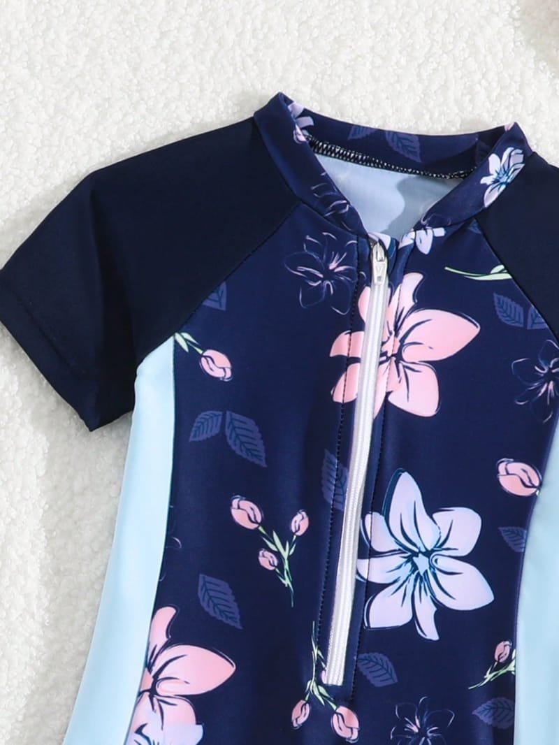 Traje de baño multicolor para niña con estampado floral