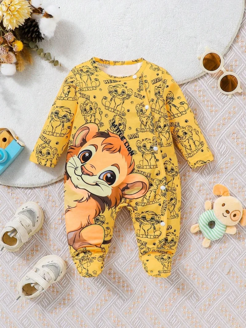 Pijama amarillo con diseño de león para bebé niño