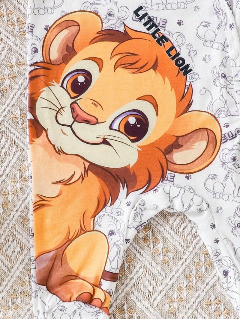 Pijama blanco con diseño de león para bebé niño