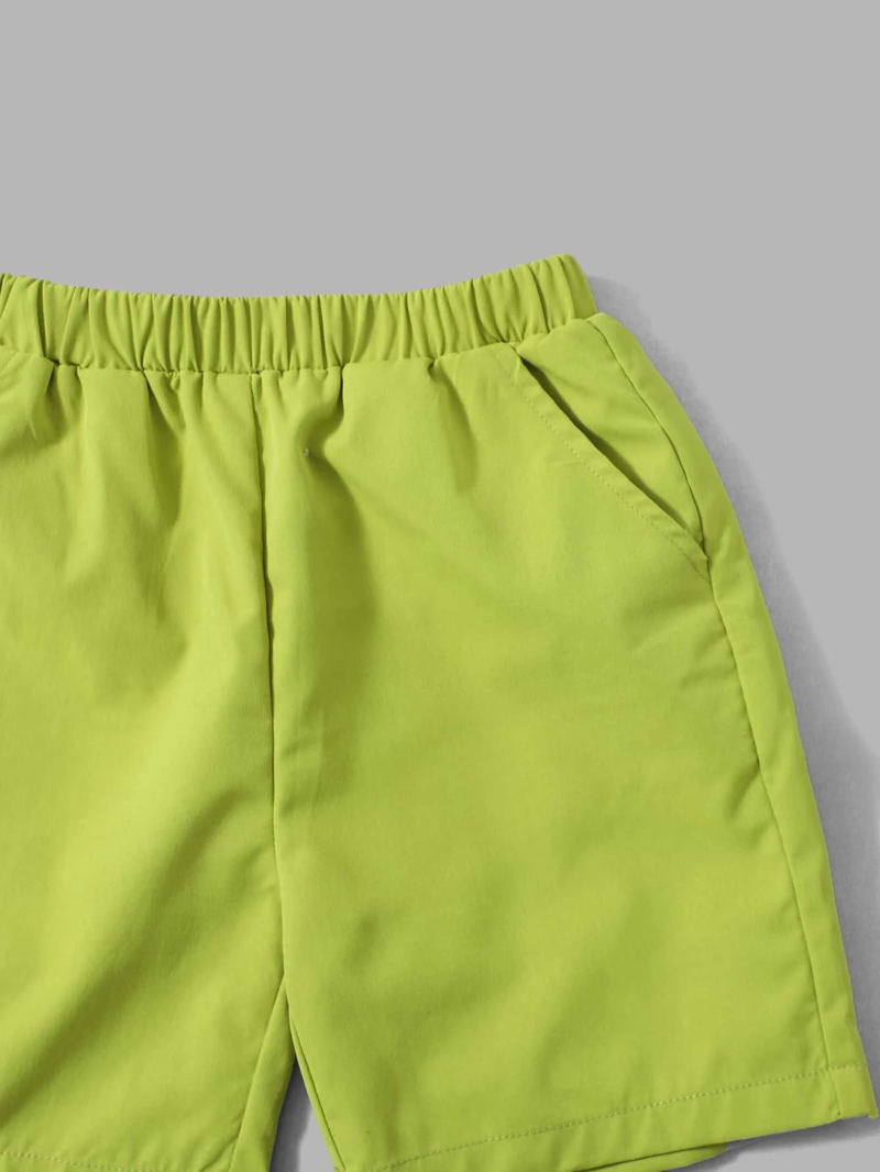 Conjunto con Camiseta de Dinosaurio y Pantalones Cortos