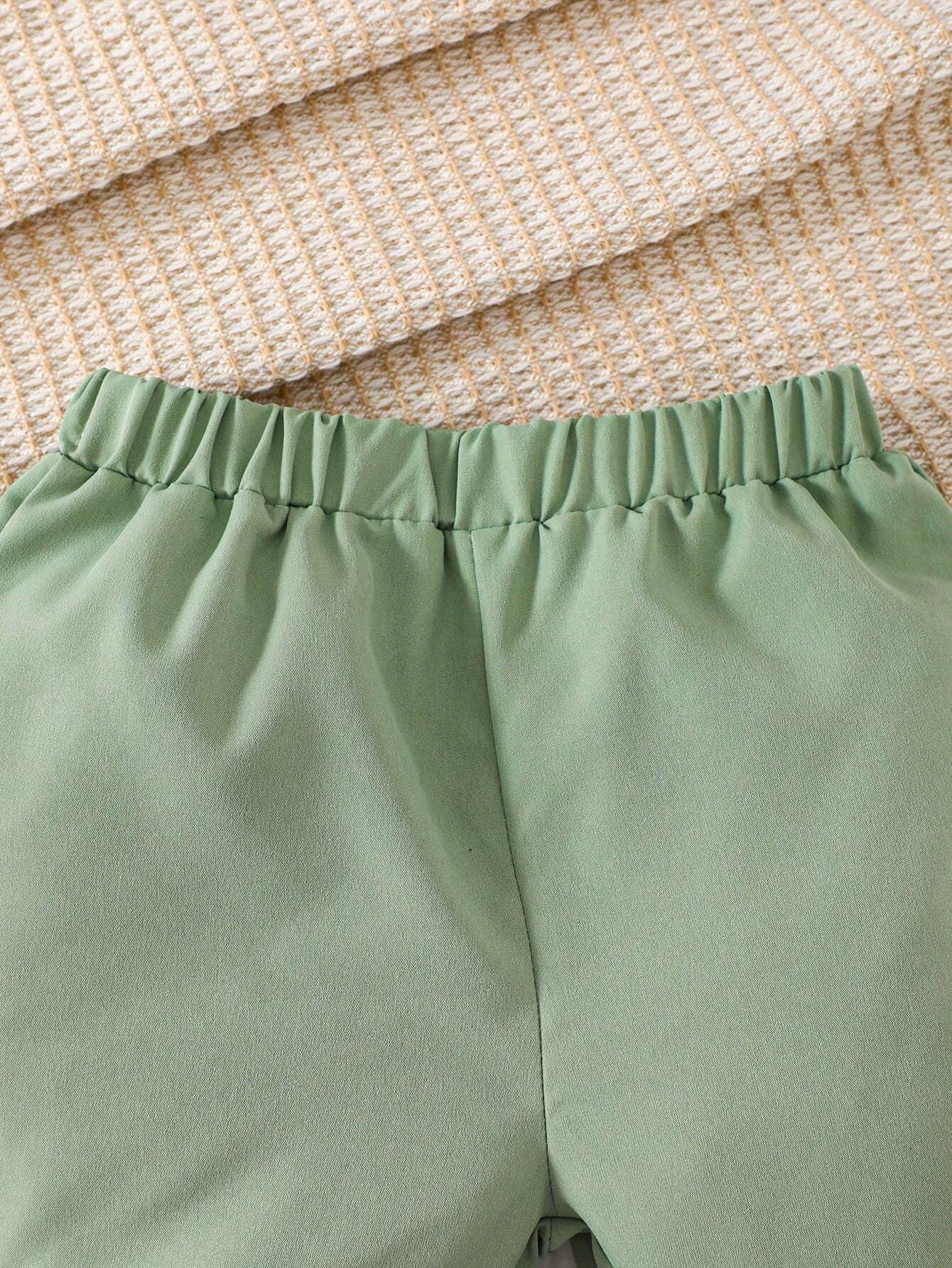 Camiseta y Pantalones Cortos con Estampado de Dinosaurio