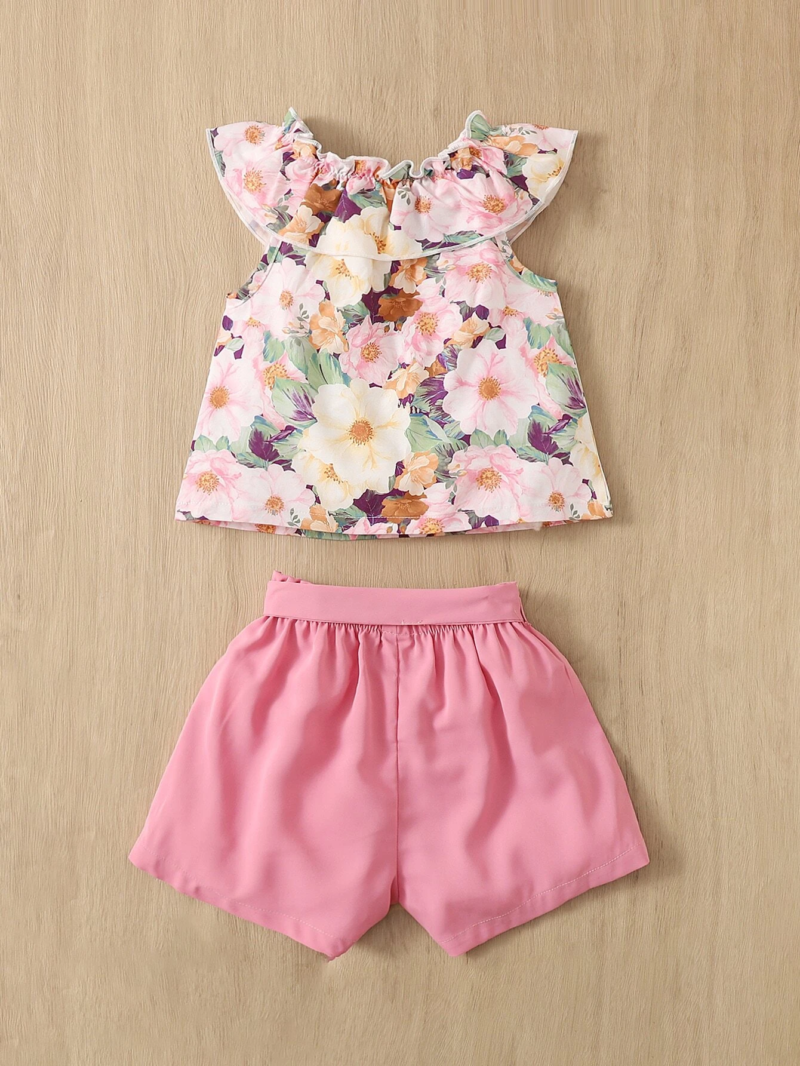 Conjunto multicolor floral con shorts rosa y cinturón