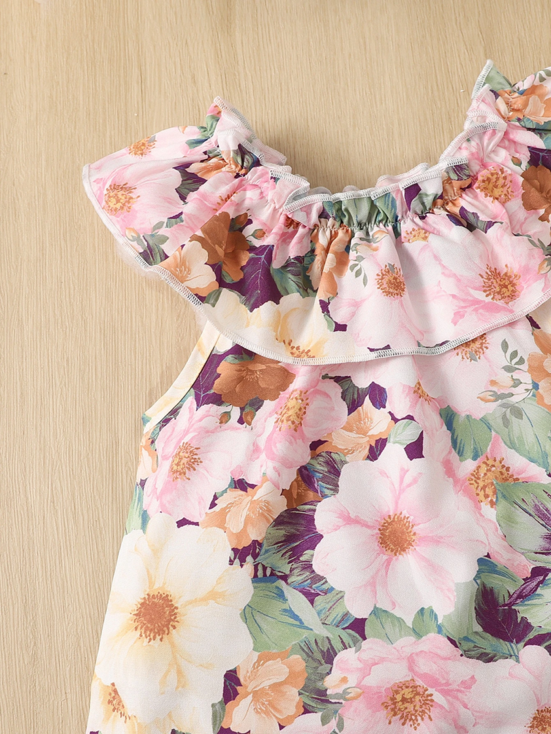Conjunto multicolor floral con shorts rosa y cinturón