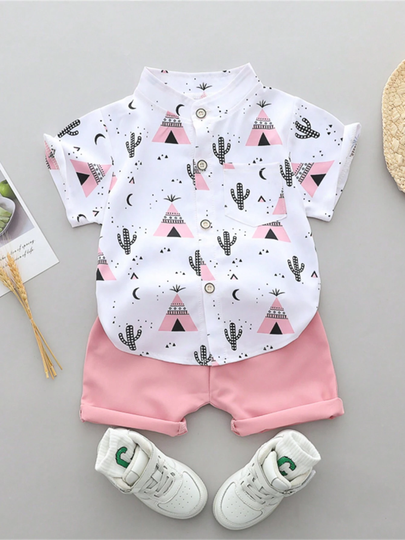 Conjunto rosa con estampado geométrico para bebé niño
