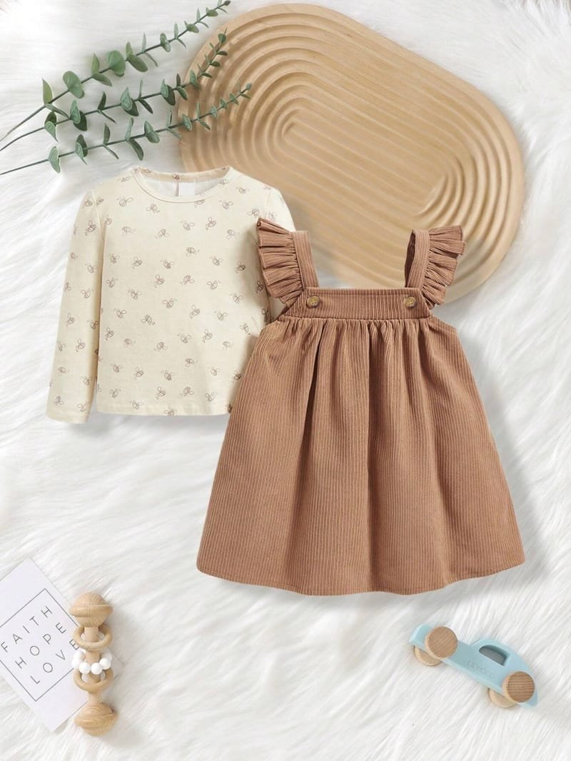 Vestido albaricoque tirantes con blusa estampada de abejas