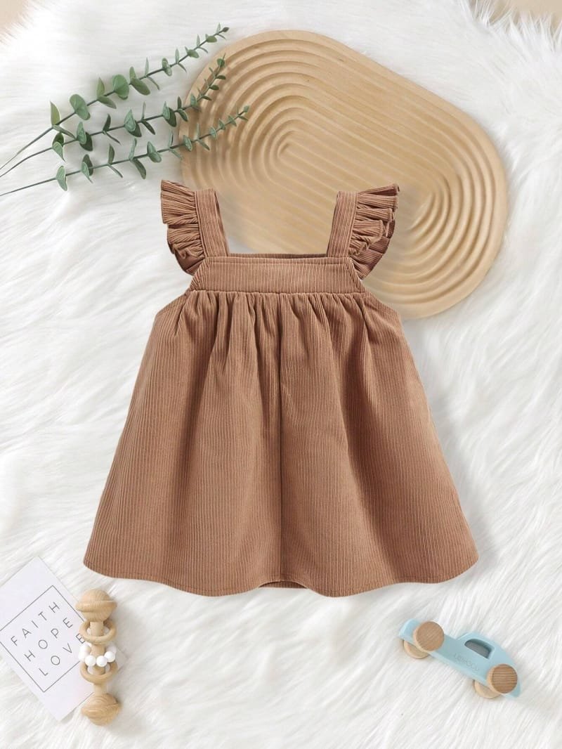 Vestido albaricoque tirantes con blusa estampada de abejas