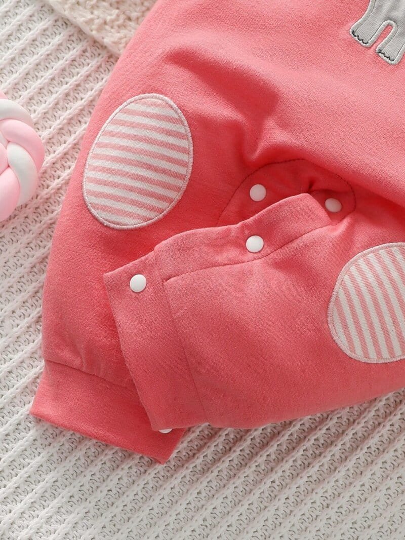 Conjunto rosa pálido con elefante para bebé
