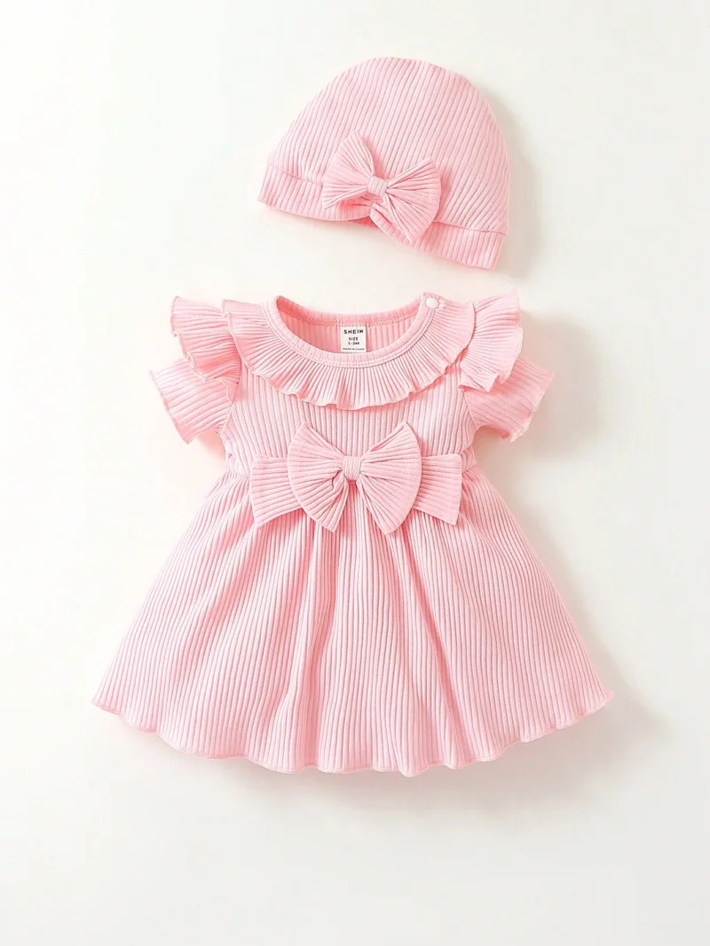 Vestido rosa dulce con moño y volantes para bebé