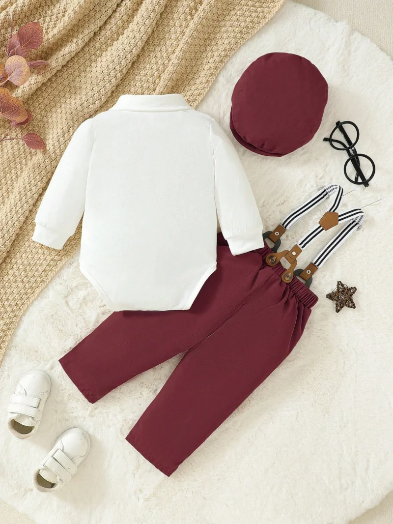 Elegante conjunto burdeos con tirantes tres piezas