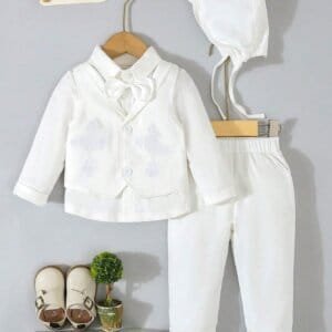 Conjunto blanco elegante para bautizo con moño