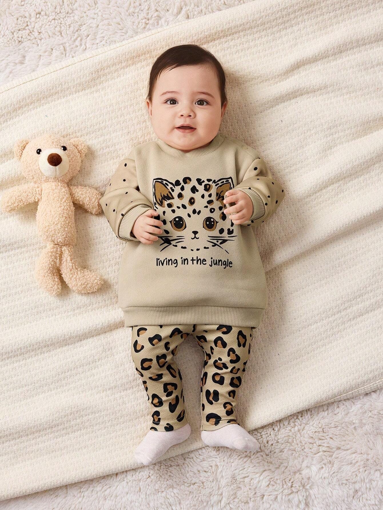Conjunto caqui para bebé con sudadera y pantalón leopardo