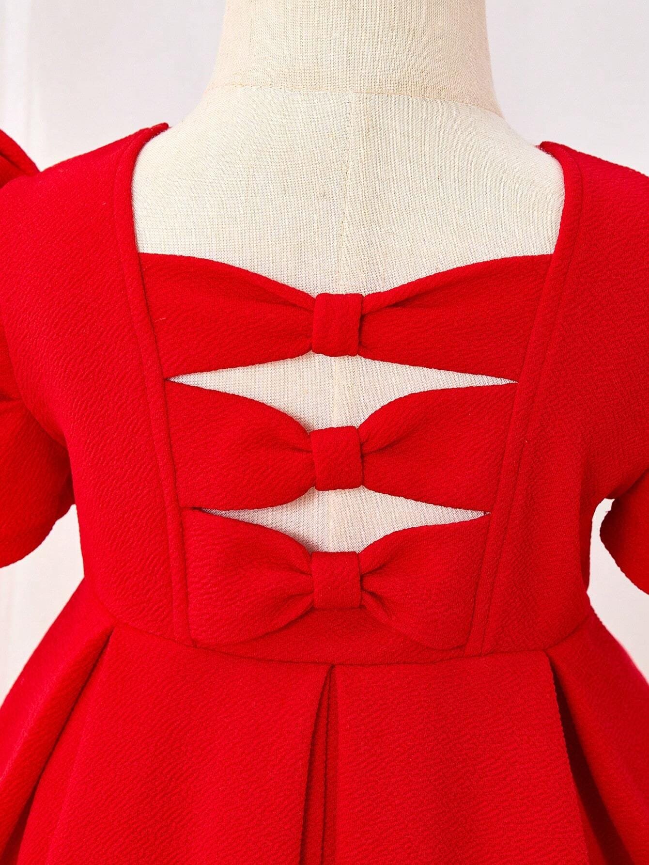 Vestido rojo manga corta con moño elegante