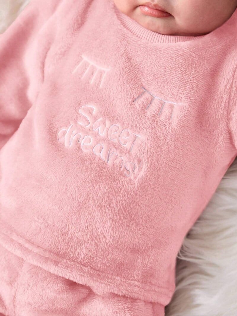 Conjunto rosa bebé niña esponjoso con top y pantalón