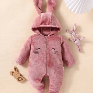 Pijama rosa bebé niña con capucha orejas de conejo