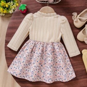 Vestido albaricoque floral con lazo y parte superior de punto