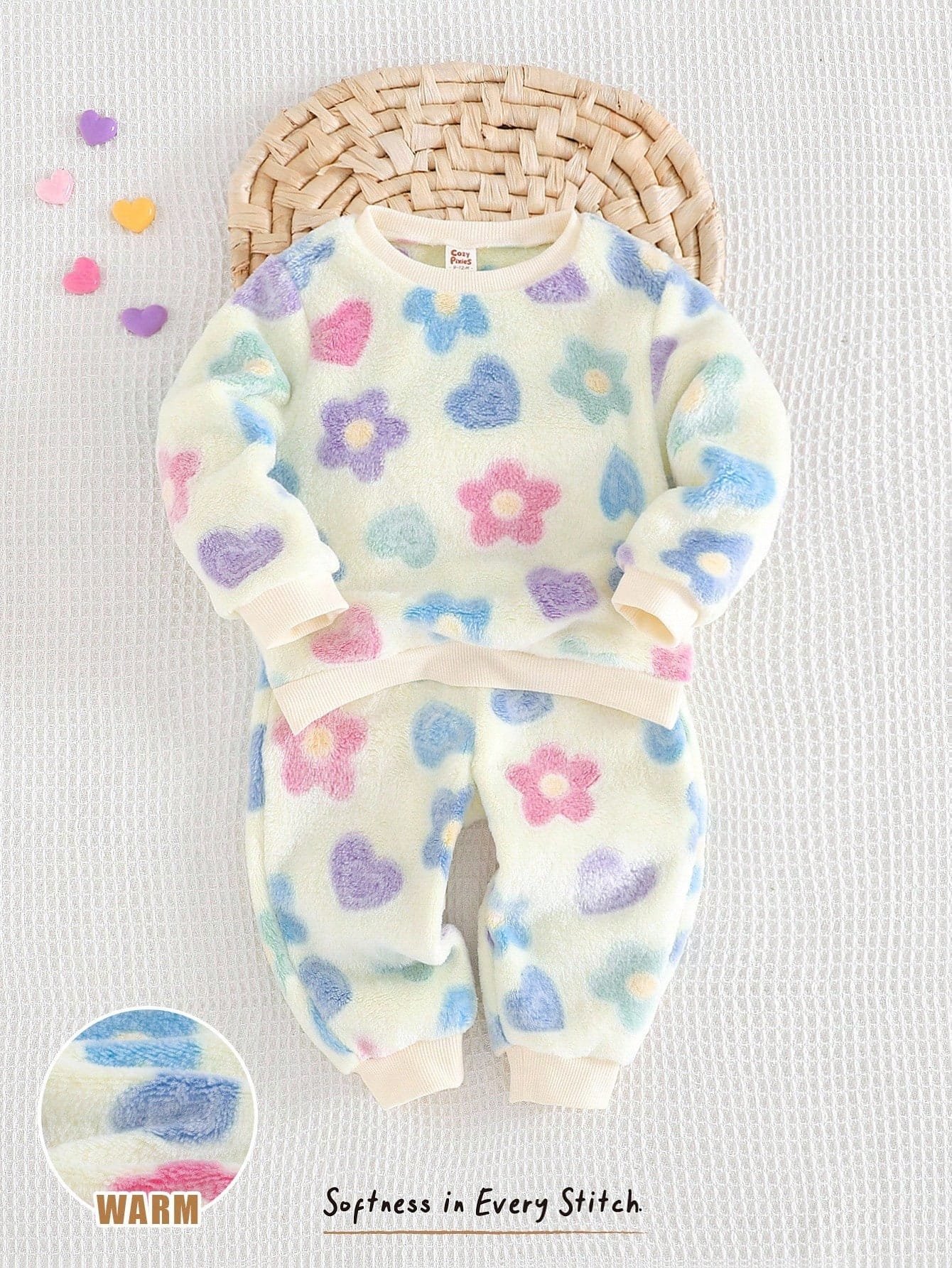 Set cálido multicolor con corazones y flores