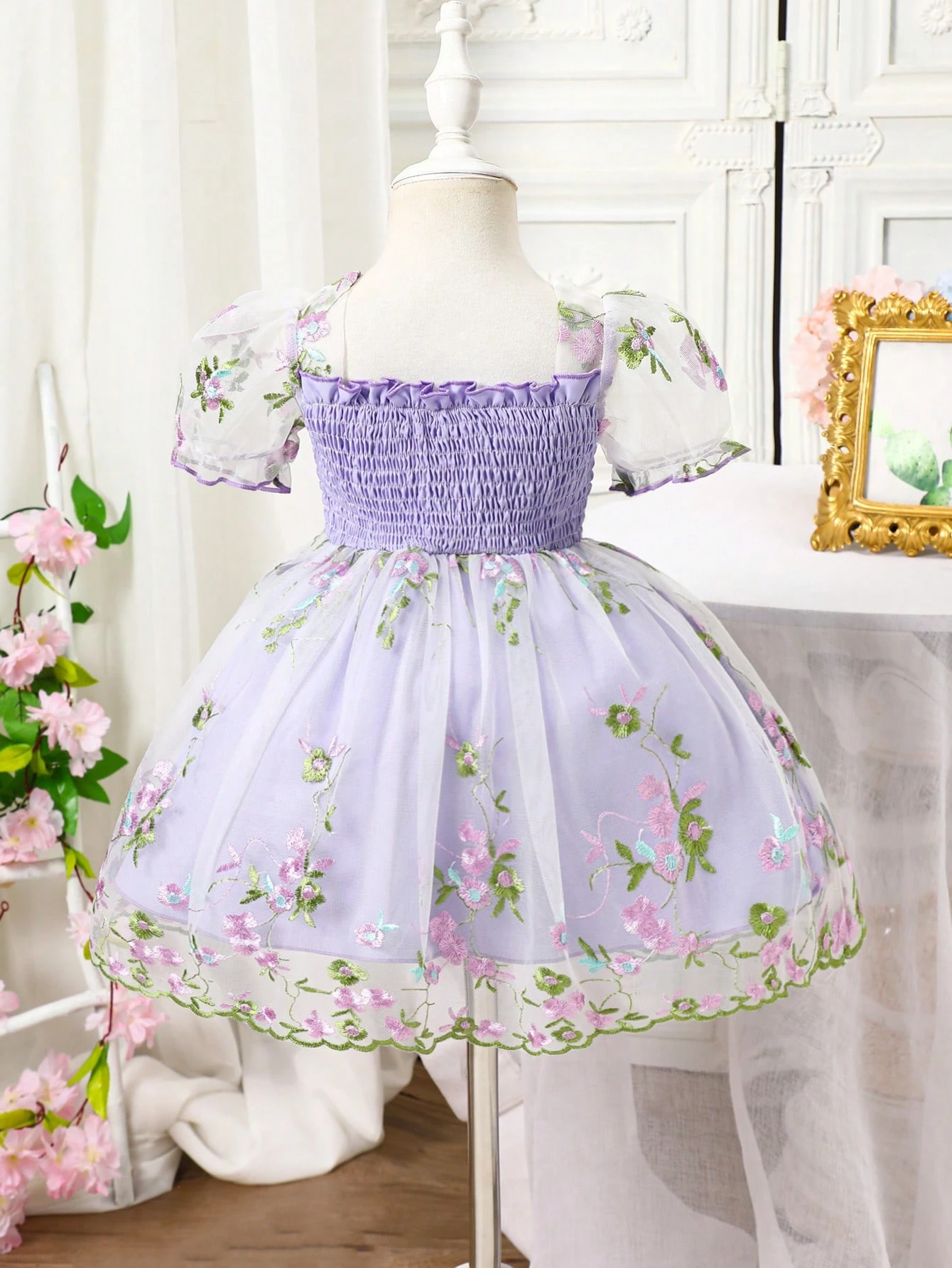 Vestido Lila Floral Bordado Manga Farol Para Niña