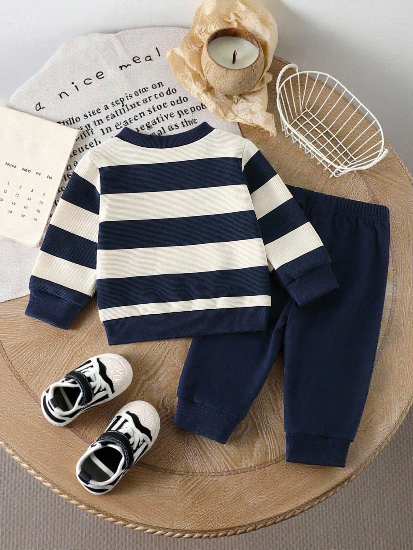 Conjunto Azul Marino Rayas Oso Bebé Niño Dos Piezas