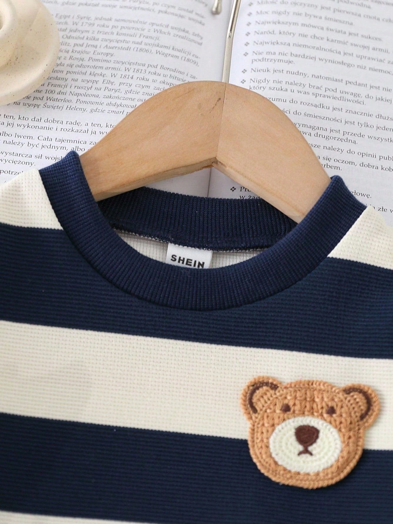 Conjunto Azul Marino Rayas Oso Bebé Niño Dos Piezas