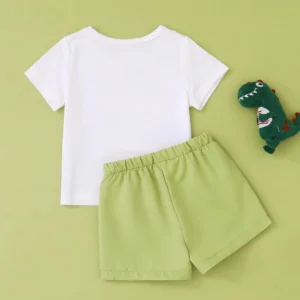 Conjunto dinosaurio verde de camiseta y short