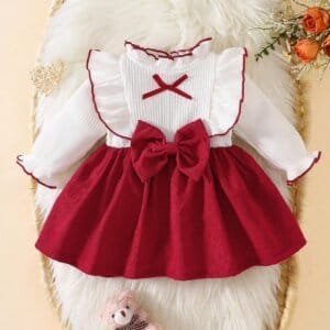 Vestido blanco y rojo elegante con lazo frontal