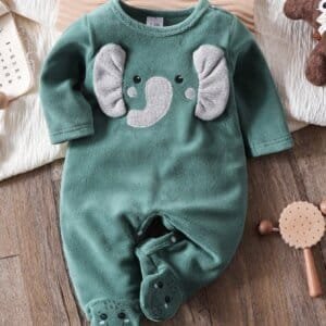 Mameluco elefante verde suave con pies cómodos